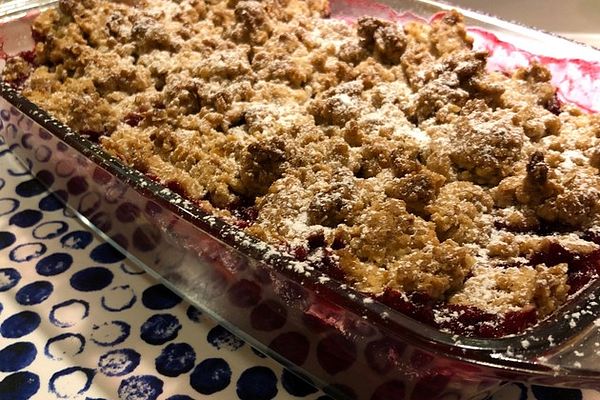 Himbeer-Apfel-Crumble von Smooserts | Chefkoch