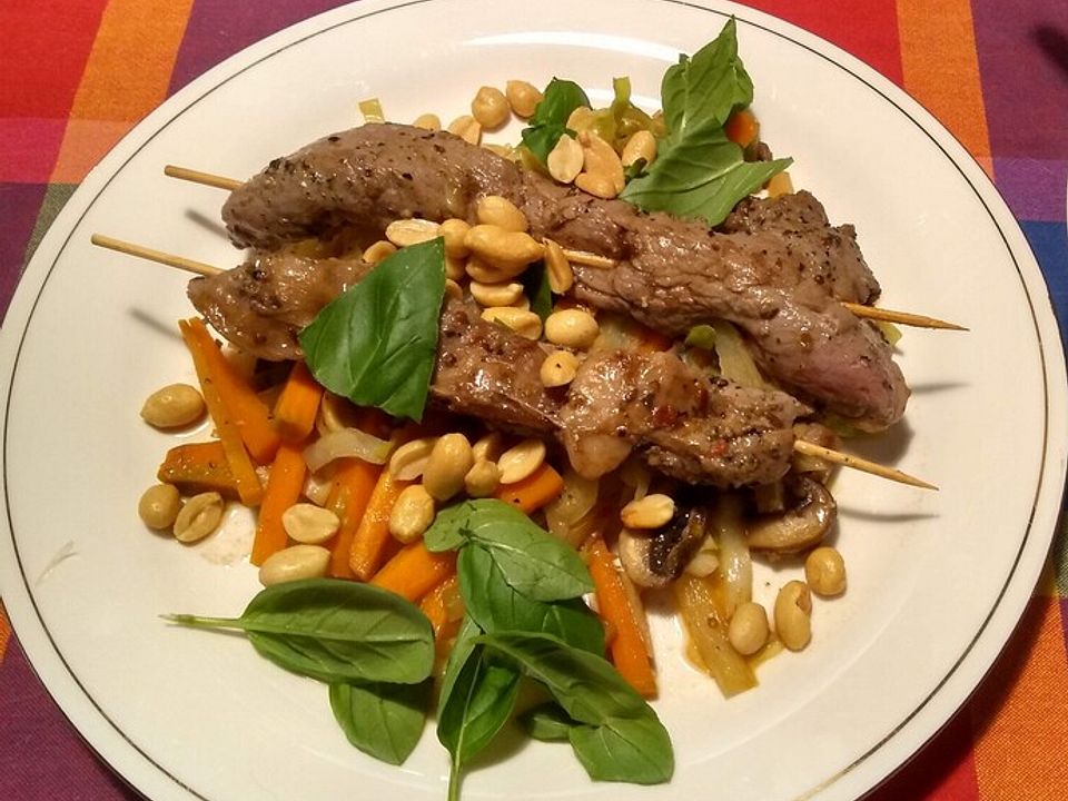 Rindfleischspieße mit Asia-Gemüse von SessM| Chefkoch Rindfleischspieße mit Asia-Gemüse von SessM| Chefkoch