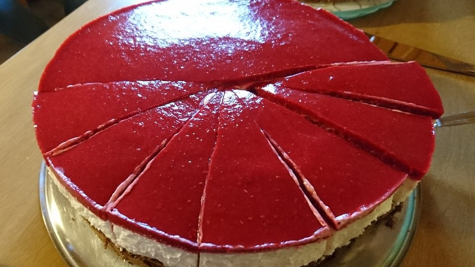 Himbeer - Vanillecreme - Torte