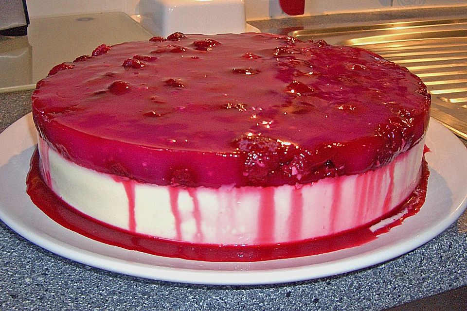 Himbeer - Vanillecreme - Torte