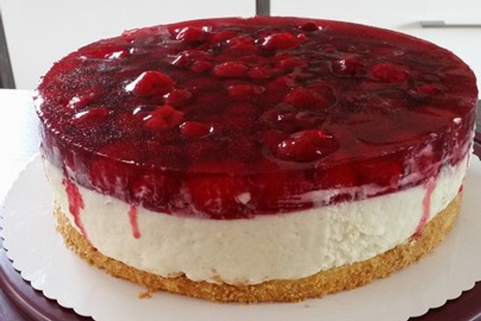 Himbeer - Vanillecreme - Torte