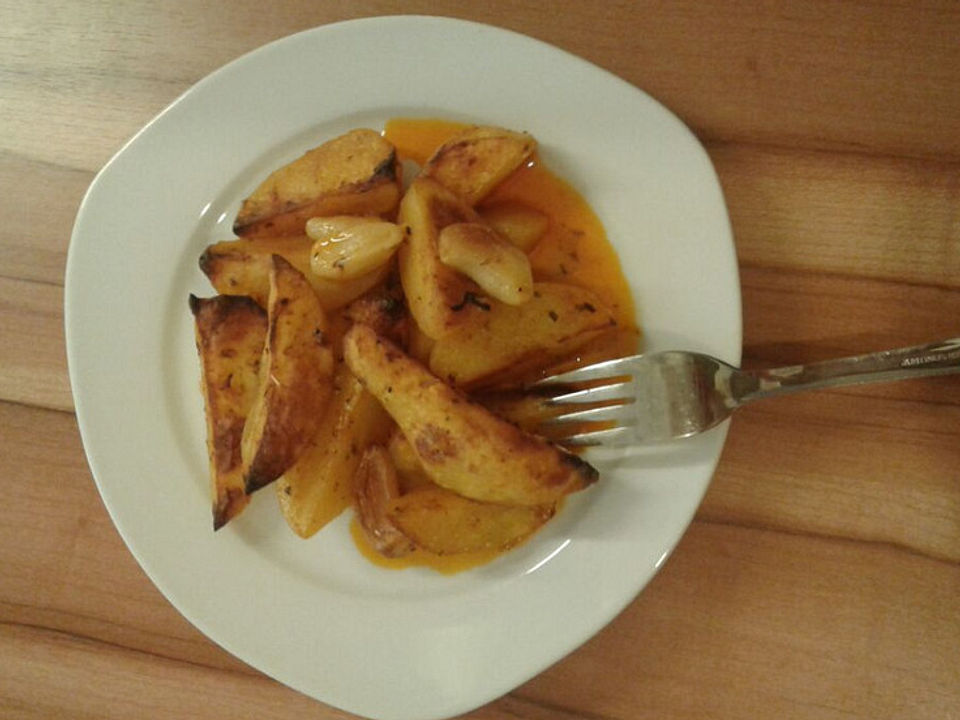 Yotas Kartoffeln aus dem Ofen mit viel Knoblauch von YotaP Chefkoch