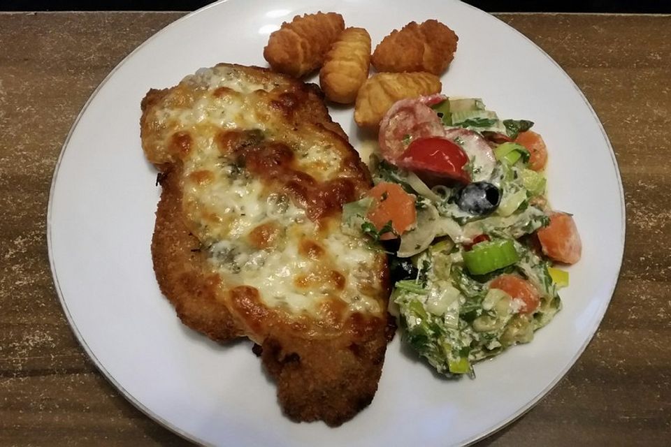 Schnitzel "Caprese" mit lauwarmem Gemüse