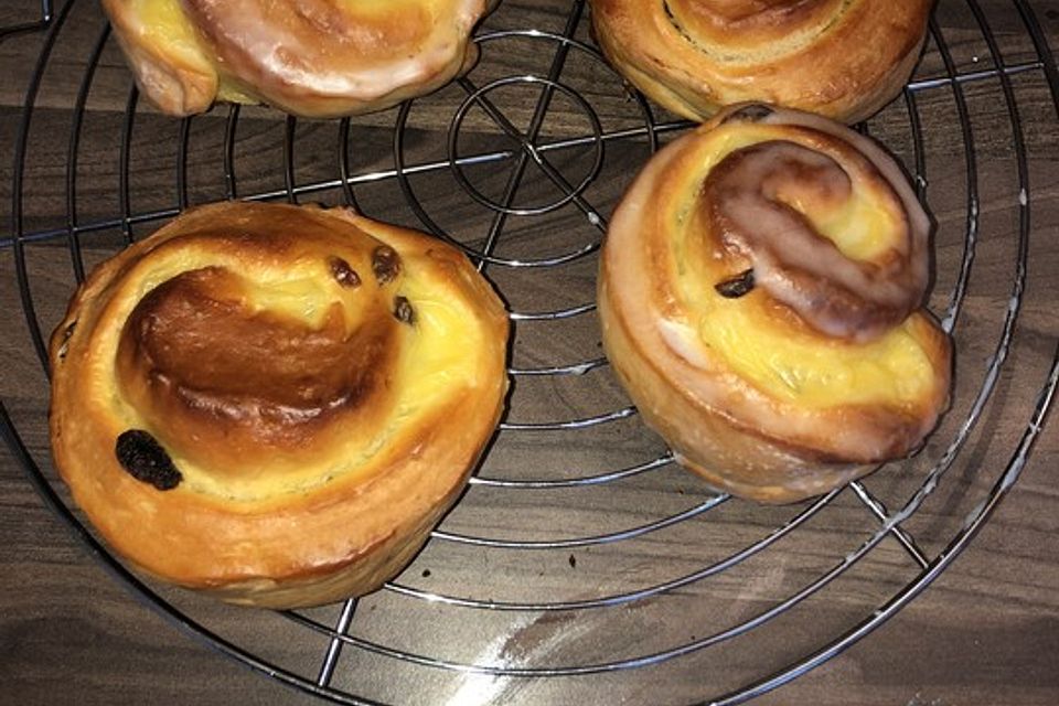 Puddingschnecken mit Vanille Puddingschnecken mit Vanille