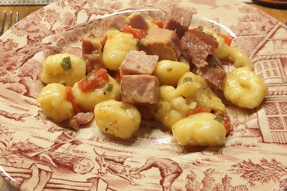 Kasseler-Gnocchi-Pfanne