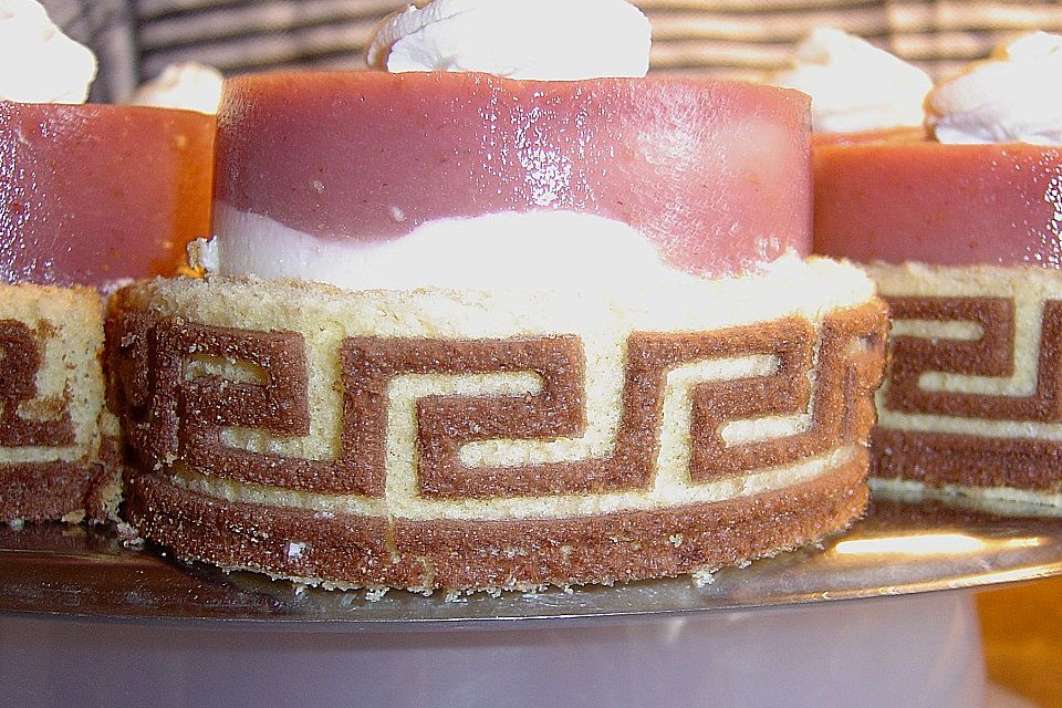 Käsesahnetorte mit Pfirsichen