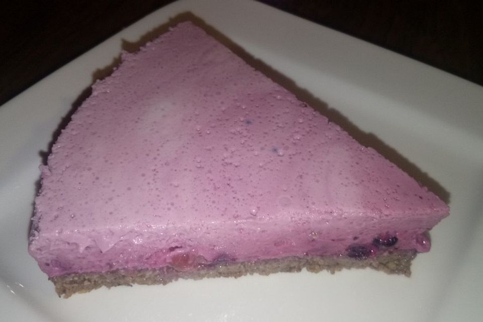 Beeren-Joghurt-Sahnetorte