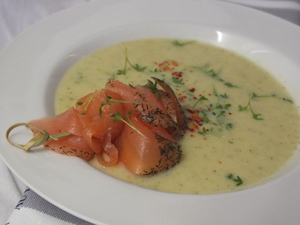 Kressesuppe mit Graved Lachs à la Gabi von gabriele9272| Chefkoch