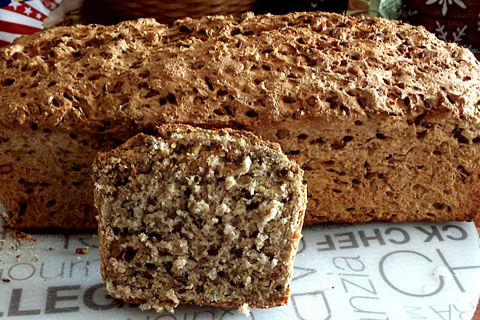 Sonnenblumen - Körner - Brot