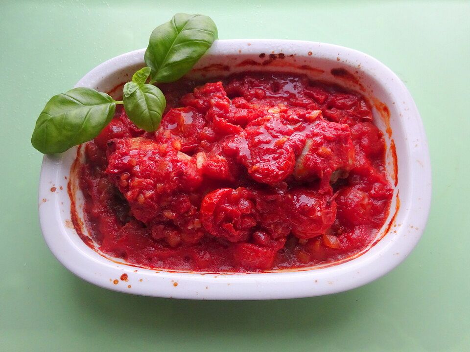 Hähnchenkeulen mit Tomatengemüse von Naschkatze-goes-Hollywood| Chefkoch