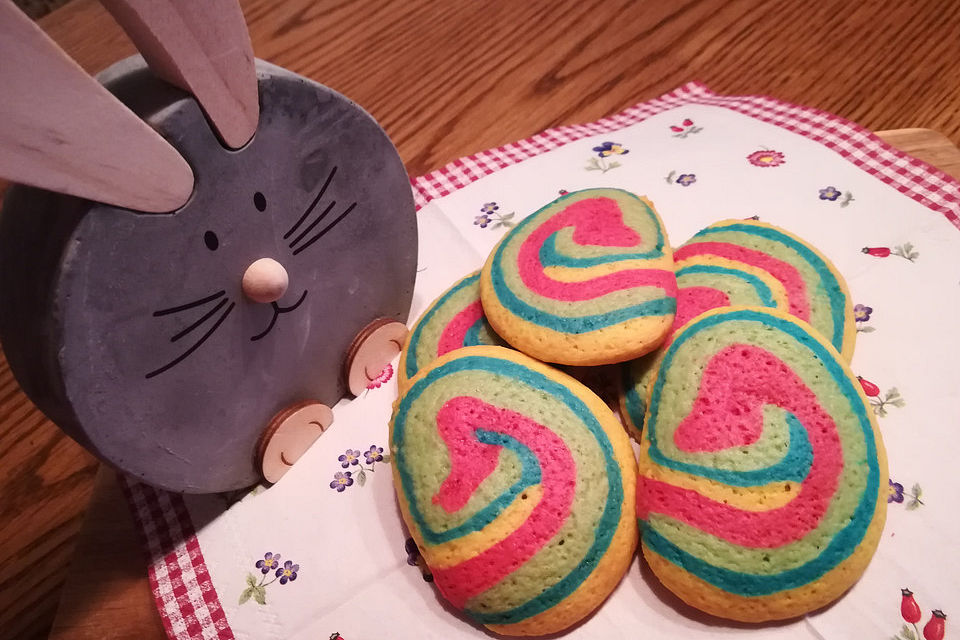 Bunte Ostereierkekse Bunte Ostereierkekse