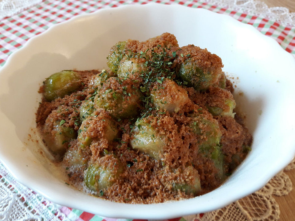 Rosenkohl mit brauner Butter von eisbobby | Chefkoch