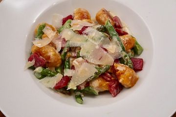 Susskartoffel Pizokel Von Topf Im Kopf Chefkoch 
