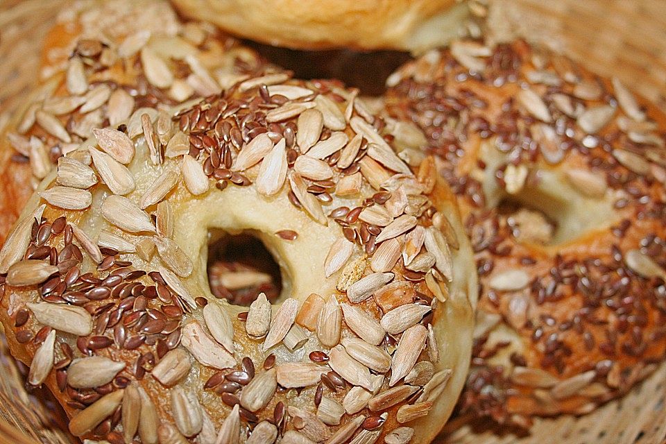 Bagels Bagels