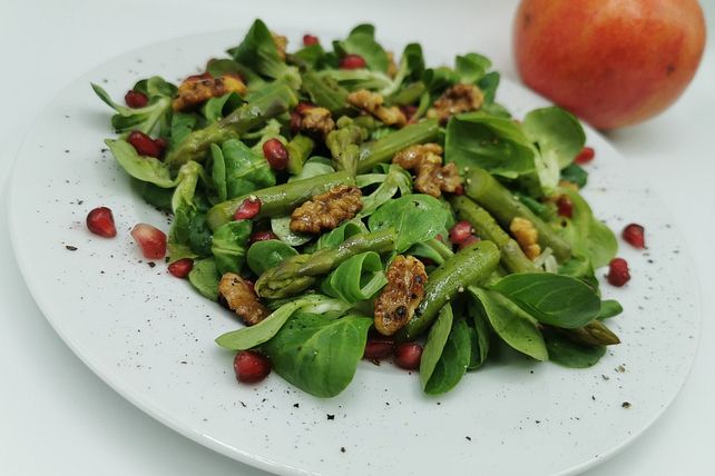 Spargelsalat mit Granatapfeldressing von Martina1976| Chefkoch