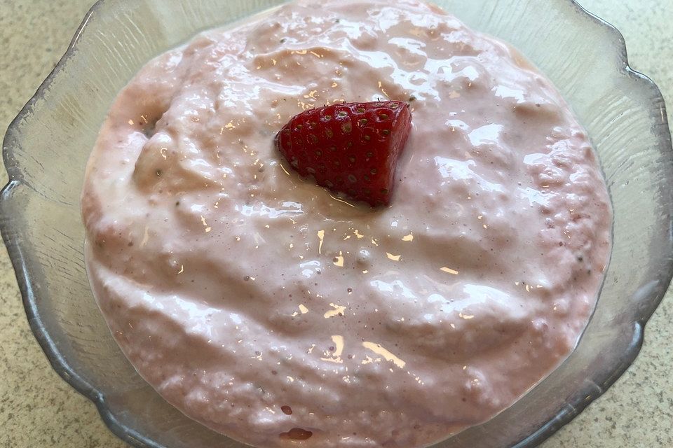 Quarkspeise mit Beeren