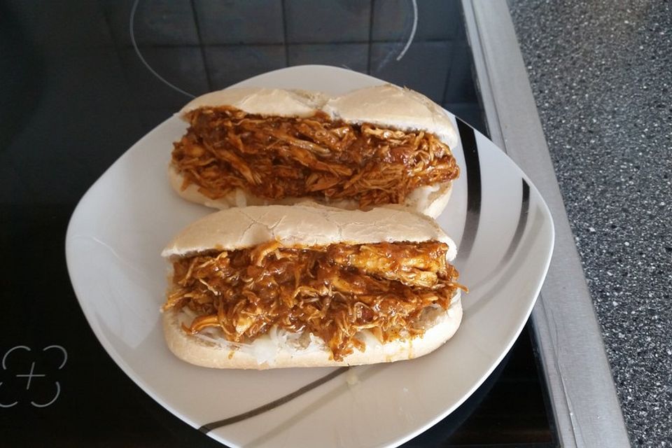 Pulled Chicken in Apfel-BBQ-Soße