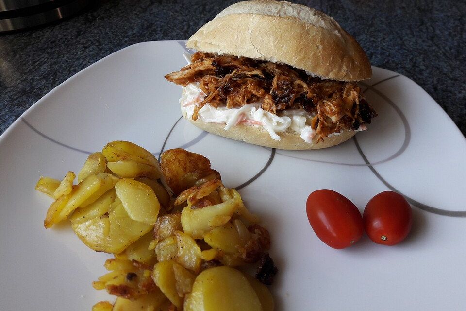 Pulled Chicken in Apfel-BBQ-Soße