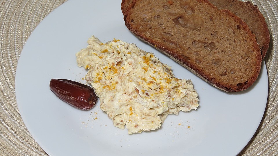 Dattel-Frischkäse-Aufstrich mit Curry von Patricia01