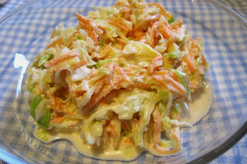 Spitzkohlsalat à la Cole Slaw