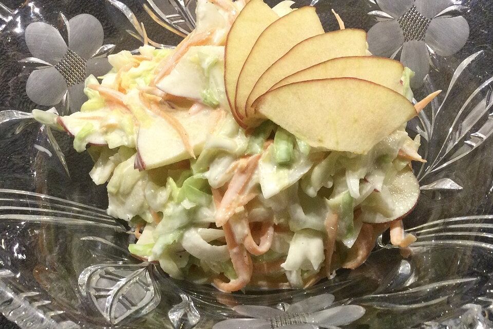 Spitzkohlsalat à la Cole Slaw