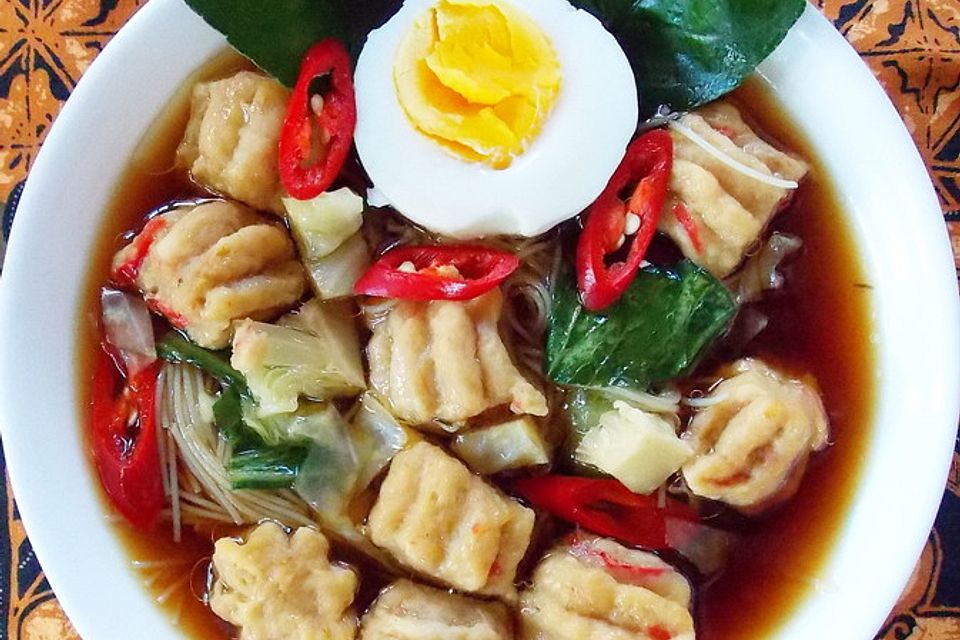 Sup Bakso Ayam pedas ala Warung Ibu Ani