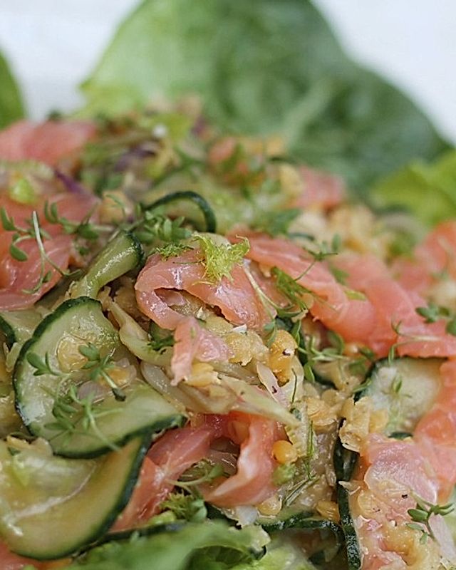 Linsen-Lachs-Salat mit Fenchel und Gurke