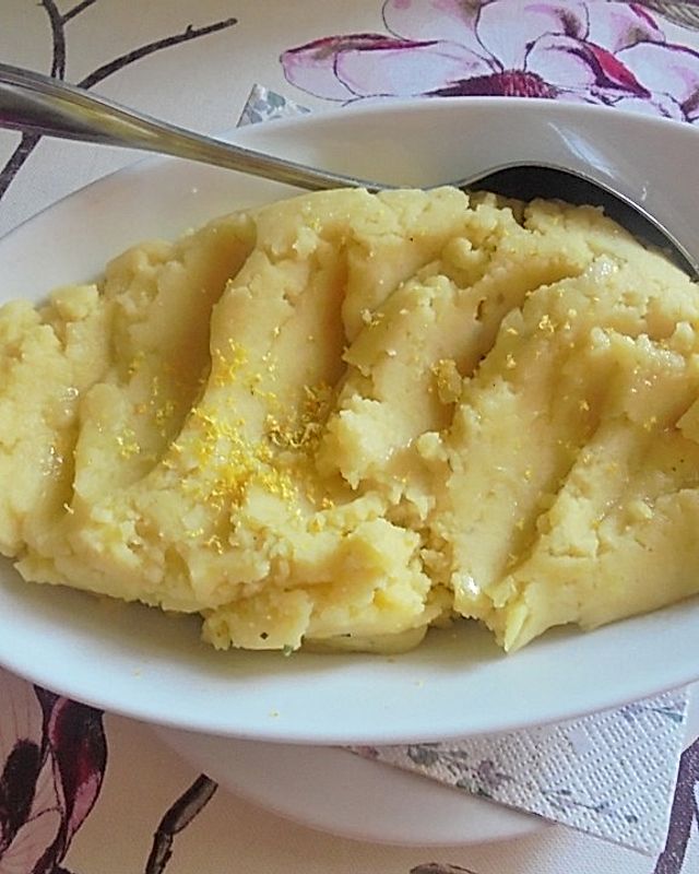Griechisches Knoblauch-Kartoffelpüree