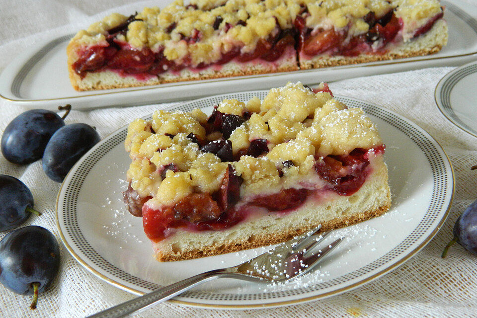 Pflaumenkuchen mit Streusel