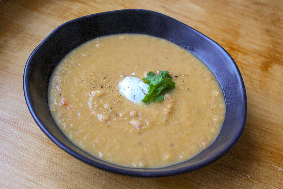 Vegane Suppe von weißen Bohnen aus Fiefhusen