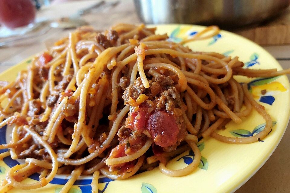 One Pot Spaghetti Bolognese