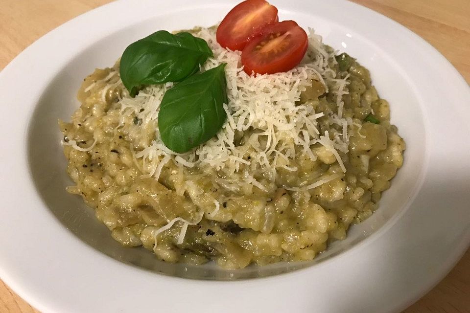 Grünes Spargel-Risotto