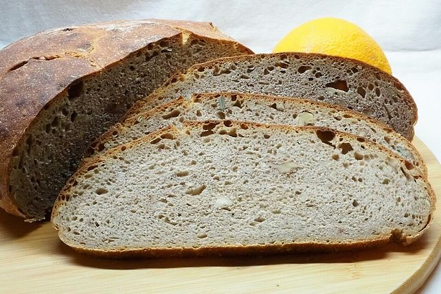Dinkel-Walnuss-Brot von bakingjulia| Chefkoch