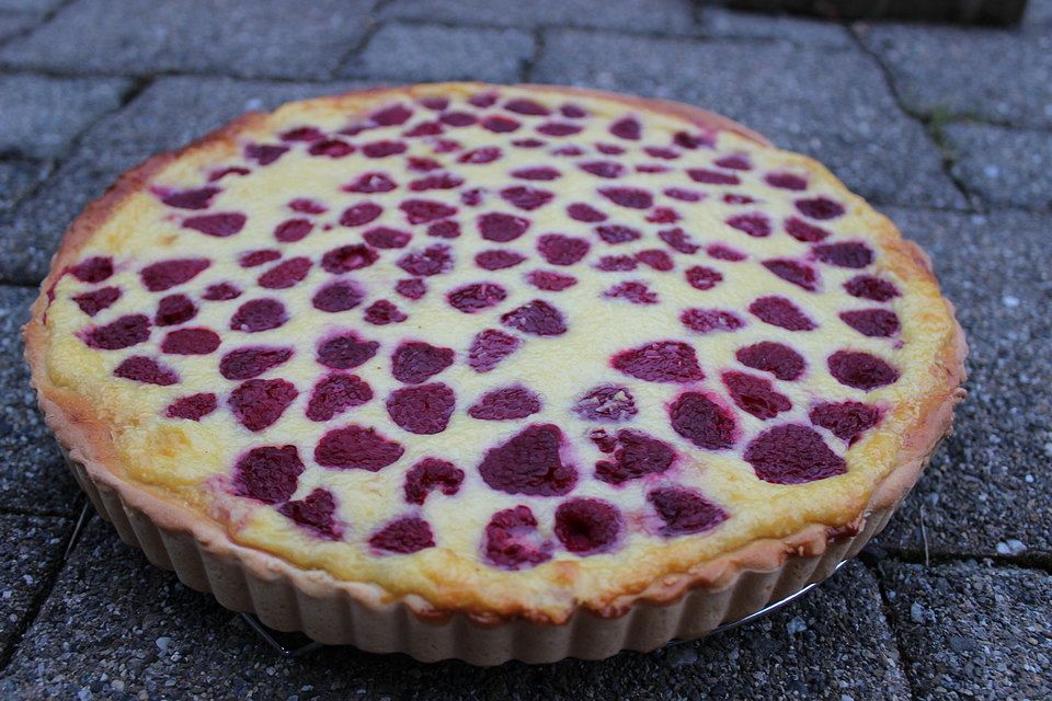 Kokos-Beeren-Tarte