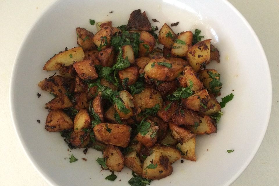 Libanesische Kartoffeln mit Koriander, Kreuzkümmel und Chili