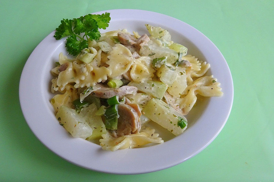 One Pot Pasta mit Kohlrabi und Champignons