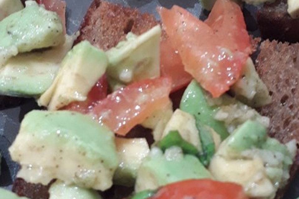 Avocado-Bruschetta Avocado-Bruschetta
