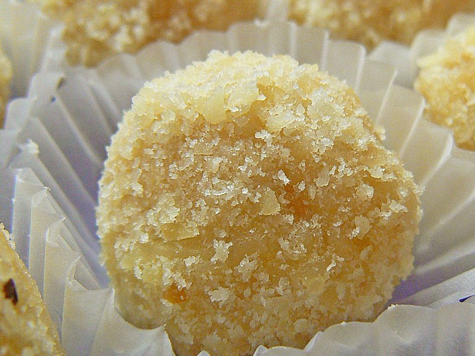 Weiße Rumkugeln von k.e.| Chefkoch