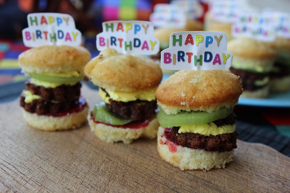 Süße Mini-Burger-Muffins