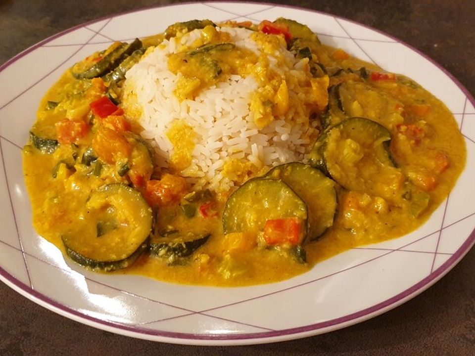 Fruchtiges Zitronen-Kokos-Curry auf Lauchnudeln von KuchenKuchenKuchen ...