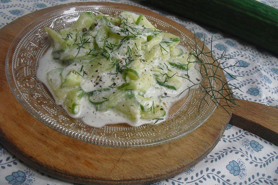 Ostpreußischer Gurkensalat