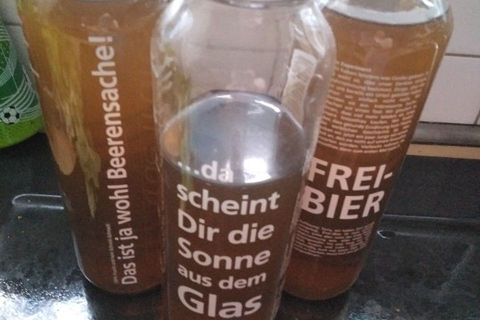 Holunderblütensirup