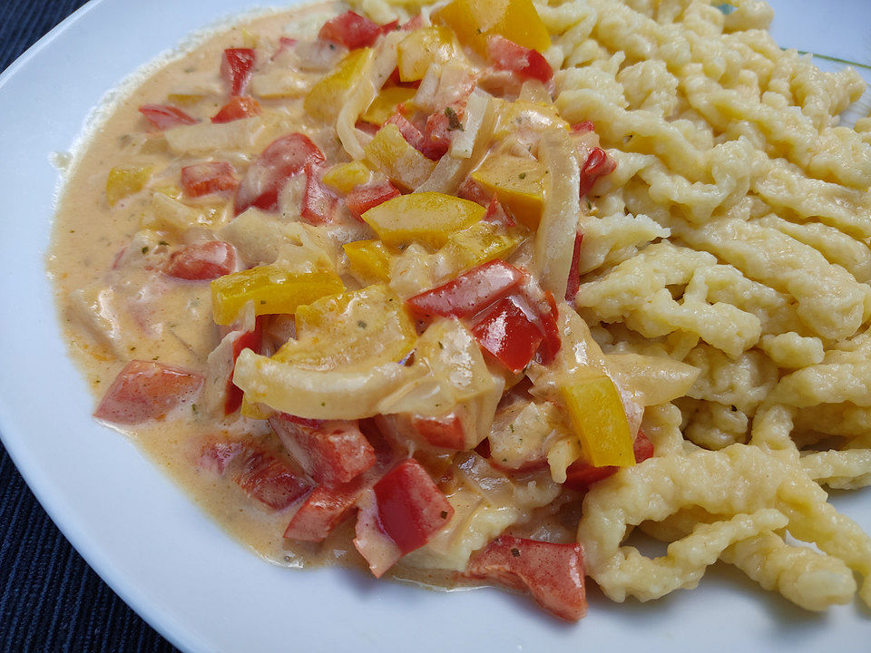 Saure ZwiebelPaprikaSauce von Kvothe13 Chefkoch