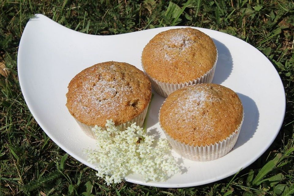 Holunderblüten-Muffins