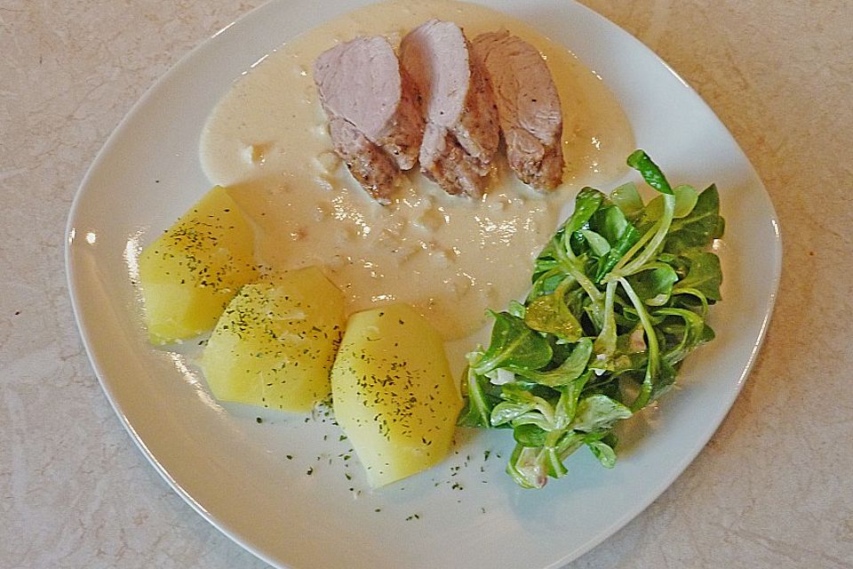 Schweinelende in Calvadosrahmsauce