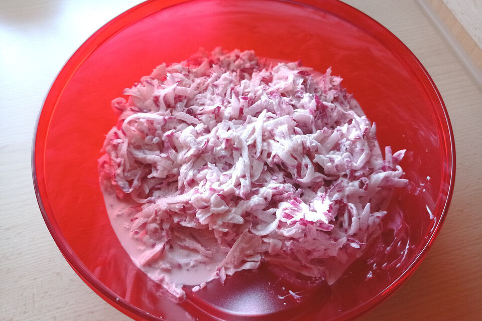 Rettichsalat mit Sahne