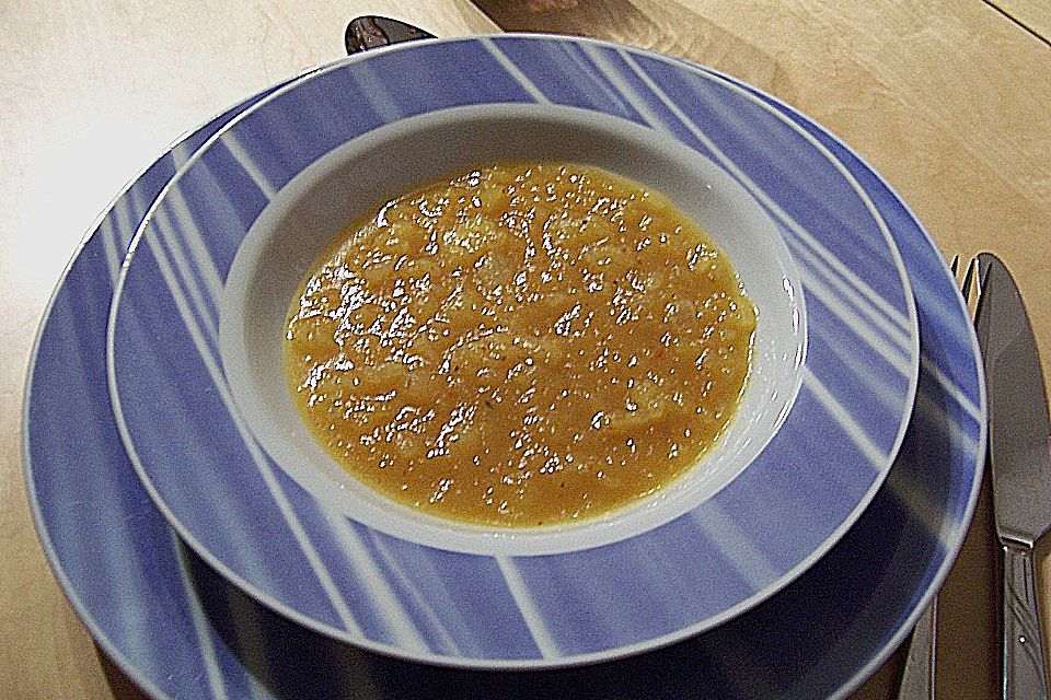 Apfel - Curry - Suppe