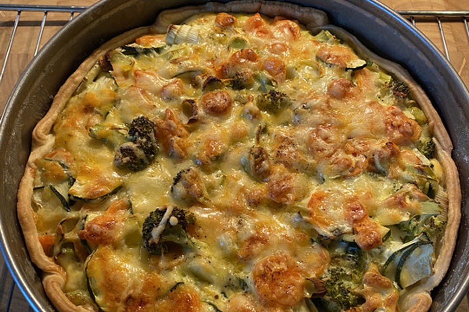 Gemüse-Quiche mit Parmesan