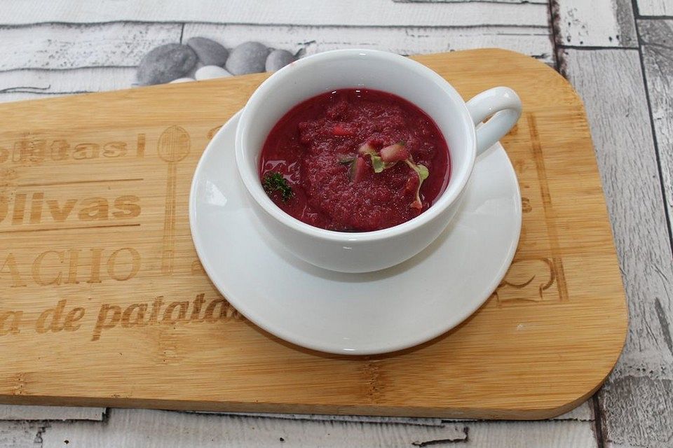 Kalte Rote-Bete-Suppe