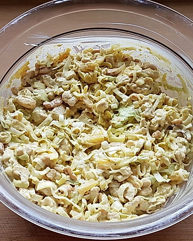 Hähnchen-Curry-Salat